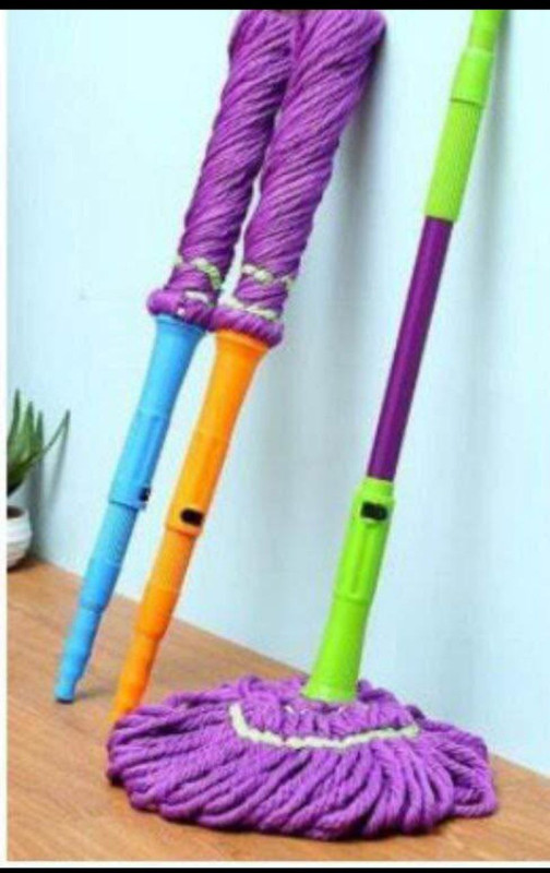 Self Squeezeable Mop 002